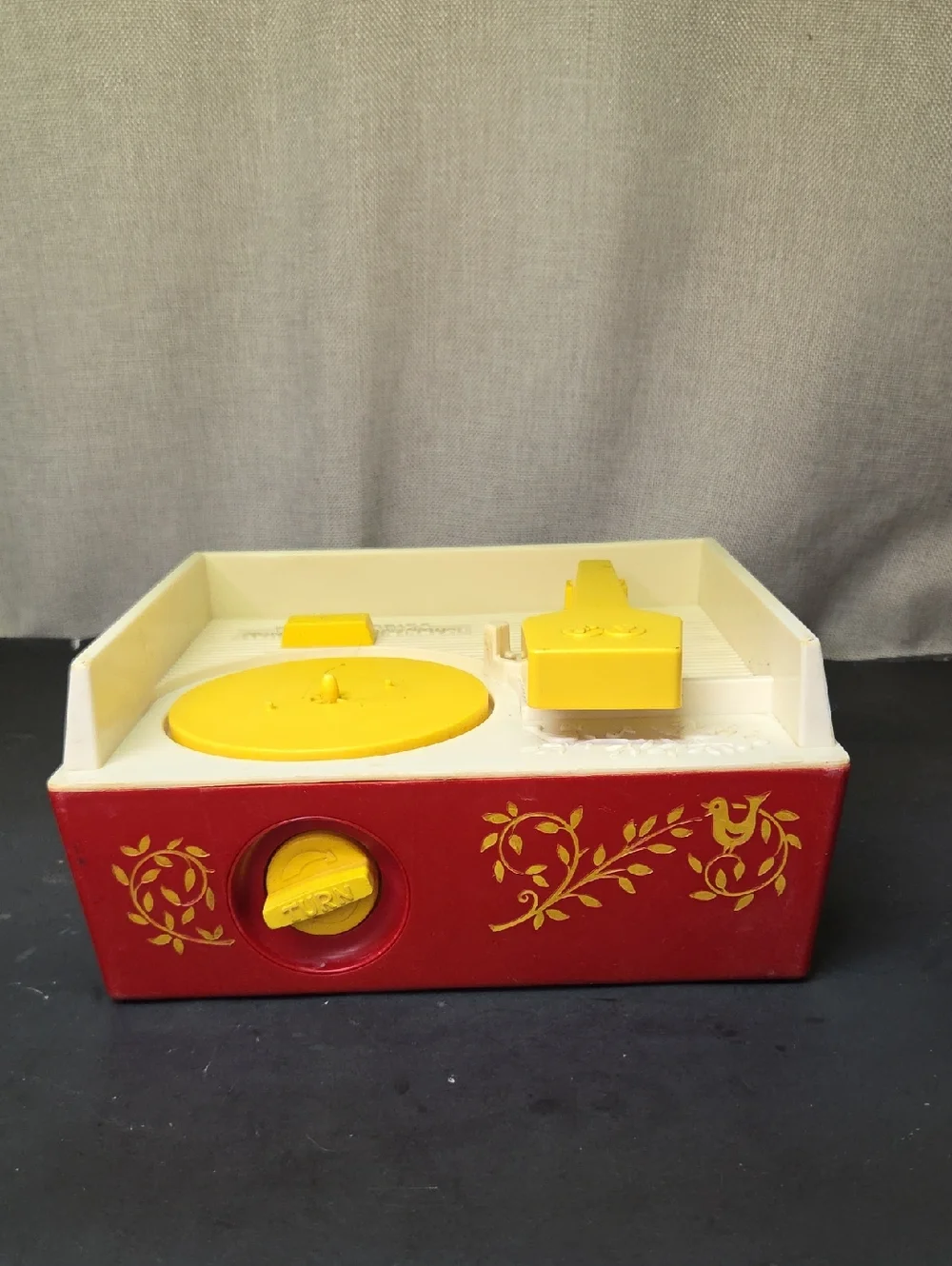 Fisher Price 1971 Vintage Record Player With 5 Discs Tested Works #995 (set‎ R)